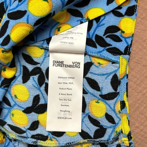 NWT Diane Von Furstenberg Dover Lemon Cropped Blouse, size 10 - Picture 12 of 13
